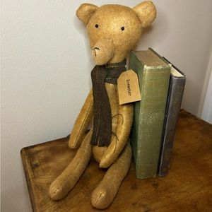 Brewster Primitive Bear